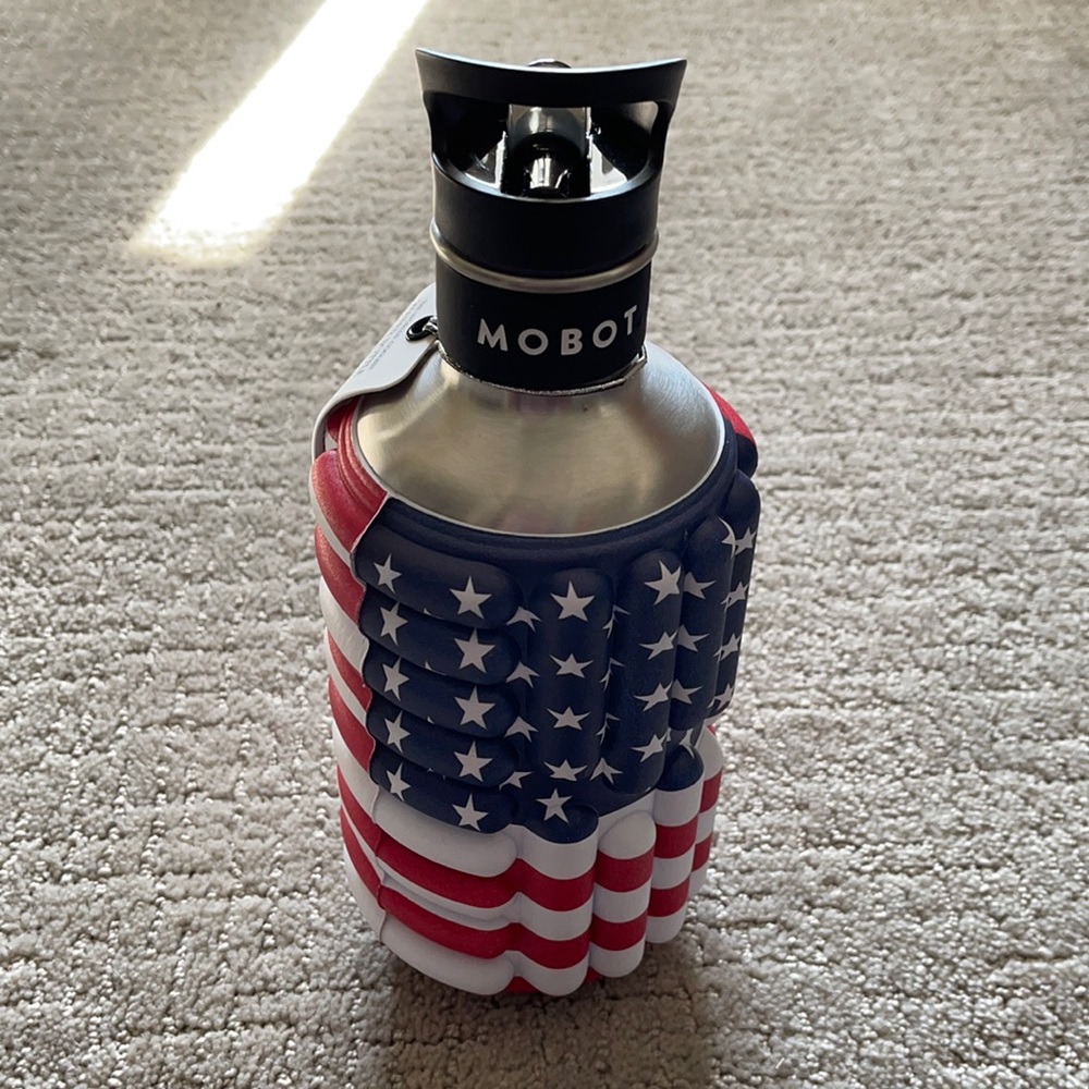 MOBOT Water Bottle/Foam Roller
